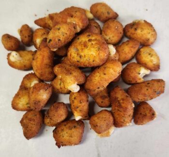 BATTERED CURDS