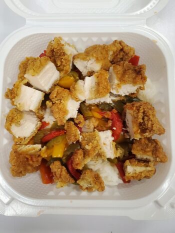 Cluck Bowl- Rice w/Cut Chicken Breast